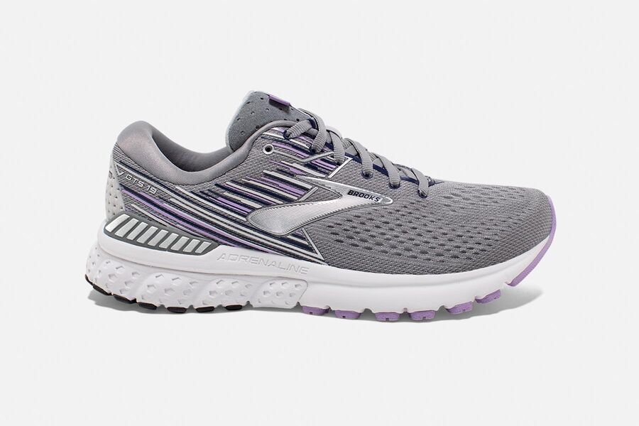 trail running shoes women