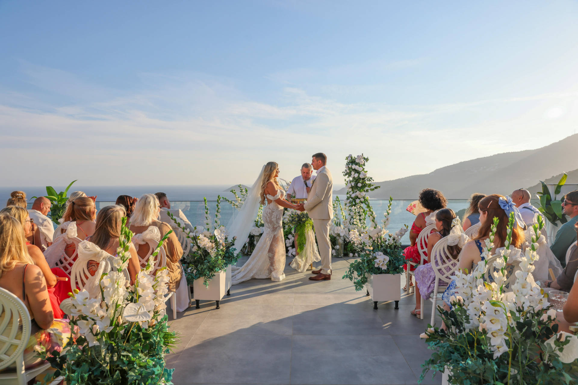 cheap wedding celebrant Melbourne